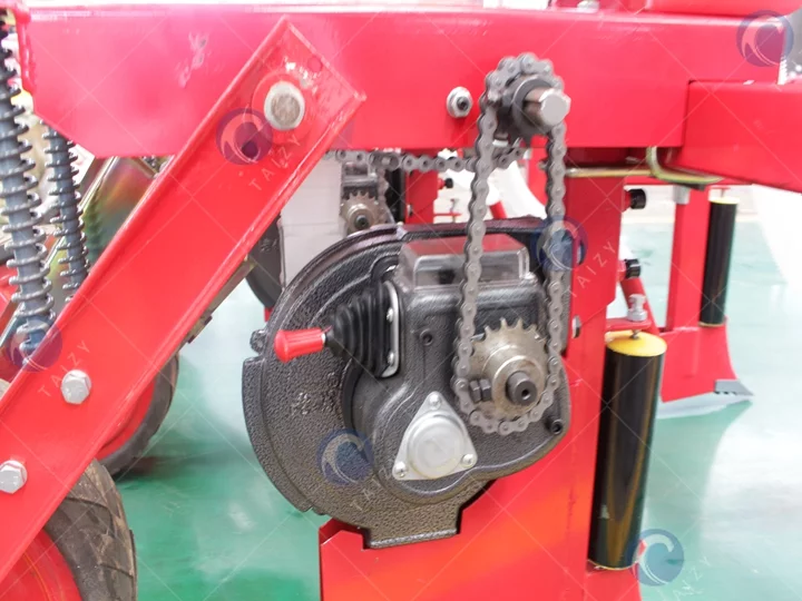 Corn planting machine details