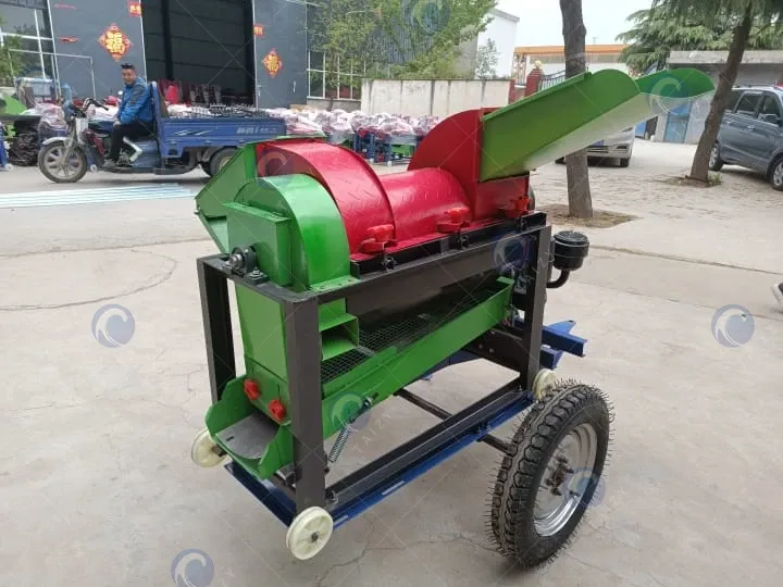 Multifunctional threshing machine for sale