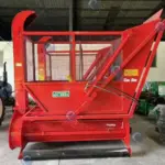 corn silage harvesting machine