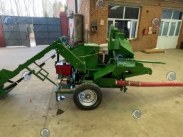 automatic corn thresher