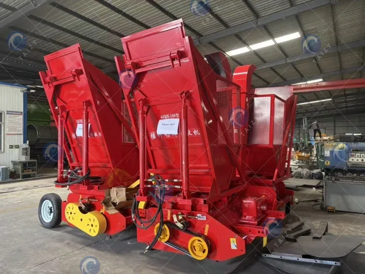 silage harvesting machine with basket with tires