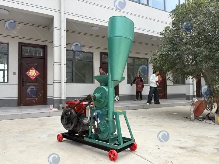 customized vertical hopper grain grinder