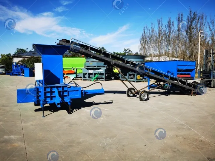 hydraulic square silage baler with hopper & conveyors